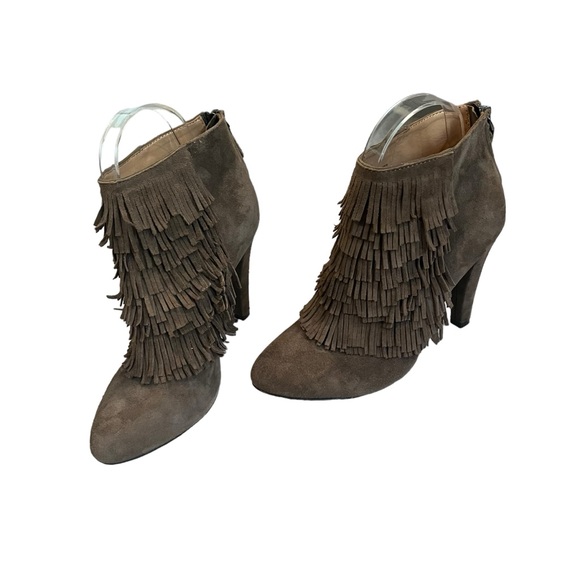 Banana Republic Darcy Fringe Ankle Suede Bootie, Sz 7 - Picture 4 of 16
